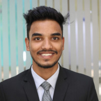 Shabaz Khan in talks with Ying Liu, founder of Blue Lake Packaging crafting Sustainable fiber based packaging solutions